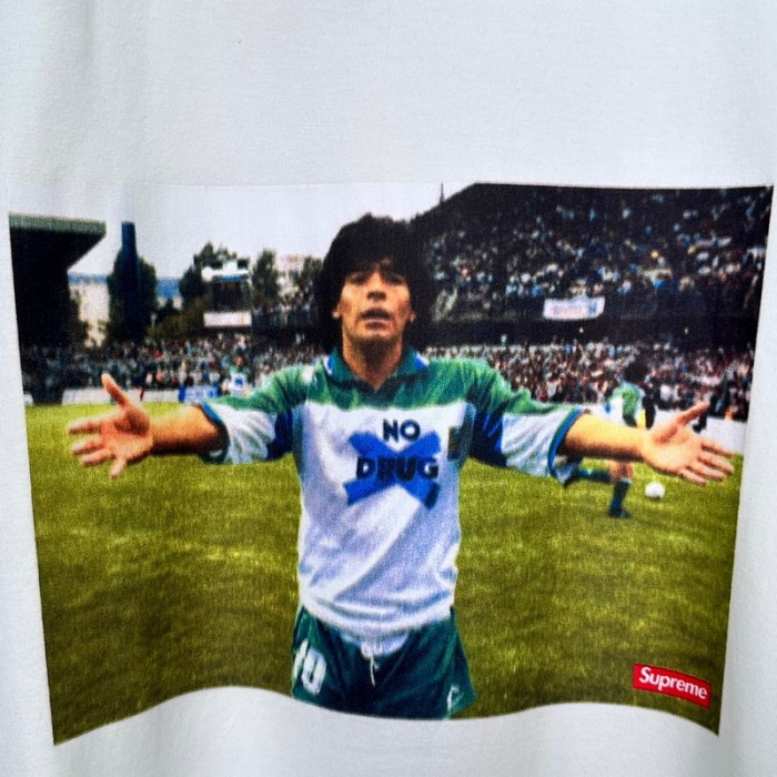 SUPREME 24SS MARADONA TEE FZTX3547