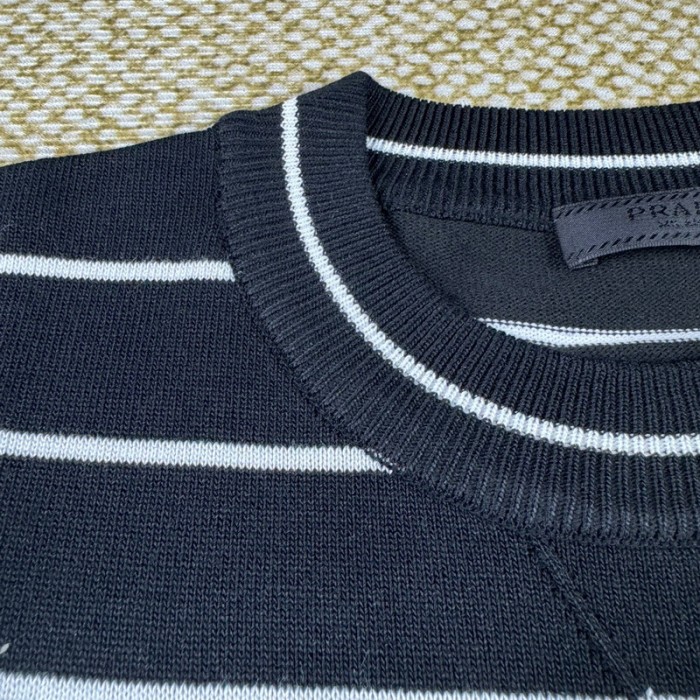 Prada Knitted tee FZTX3670