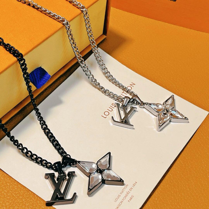 LV Monogram Bold necklace FZPJ036