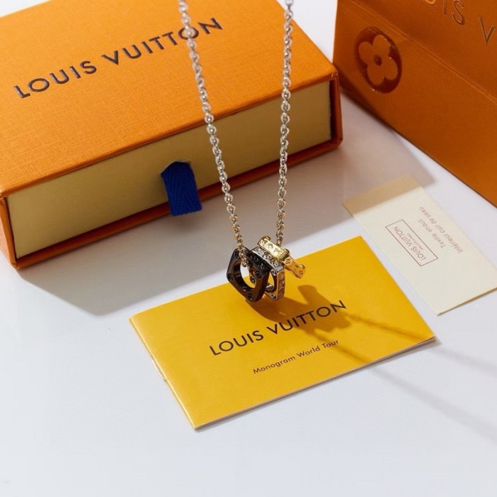 LV Monogram Bold necklace FZPJ035