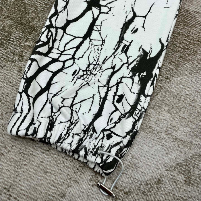 Amiri SWEATPANTS FZKZ973