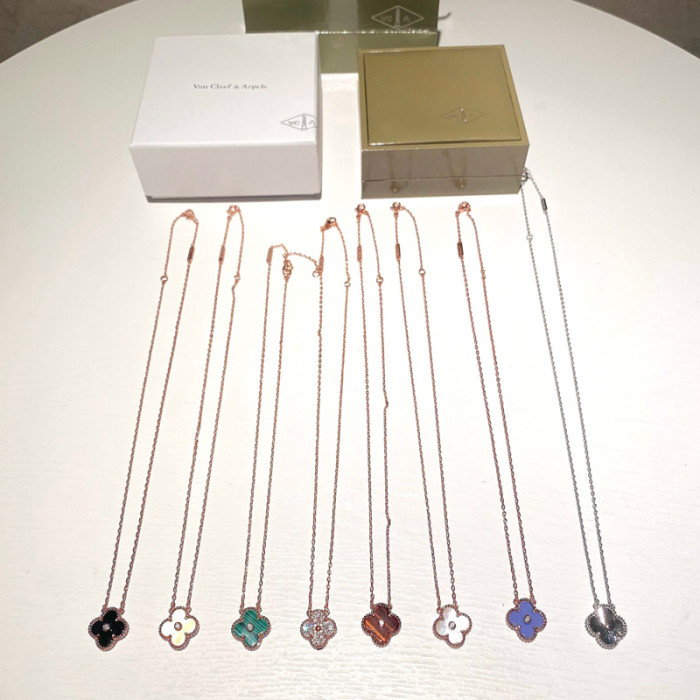 Van Cleef & Arpels Alhambra Necklace FZPJ053