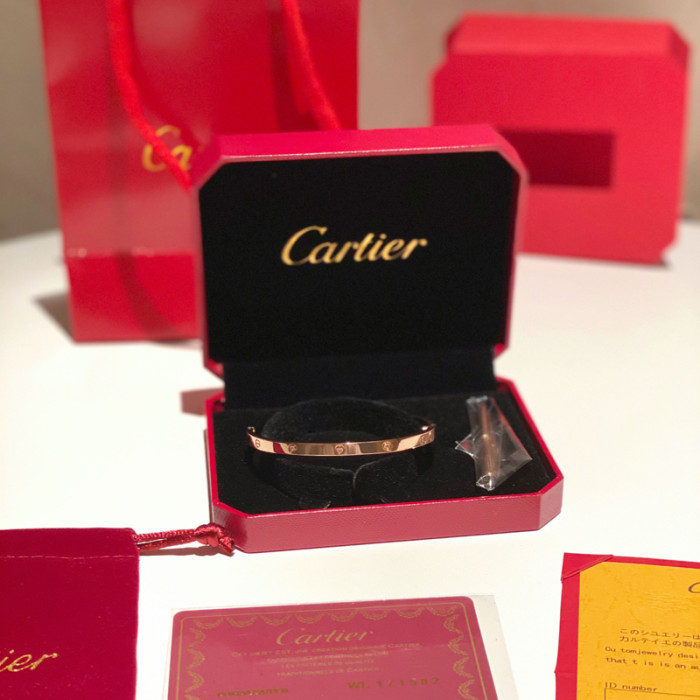 Cartier LOVE Bracelet FZPJ079