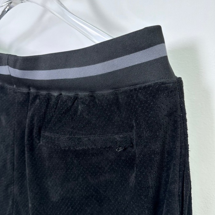 SUPREME 24SS ULTRASUEDE MESH SHORT FZKZ992