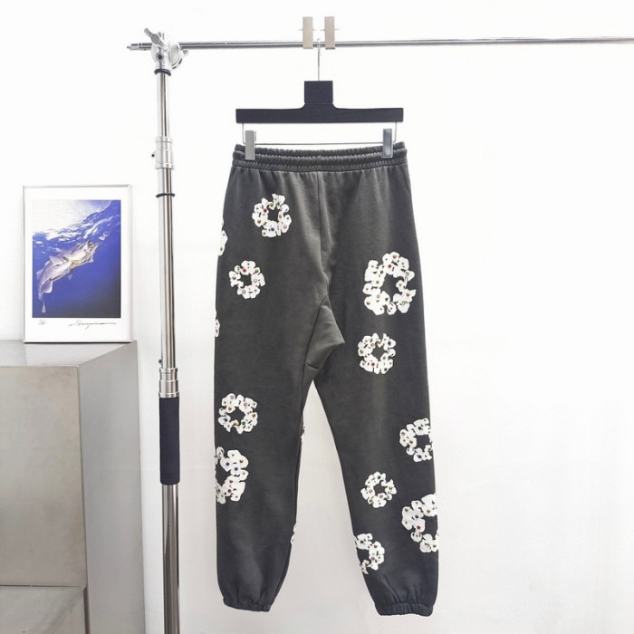 DENIM TEARS Rhinestone Sweatpants FZKZ1000
