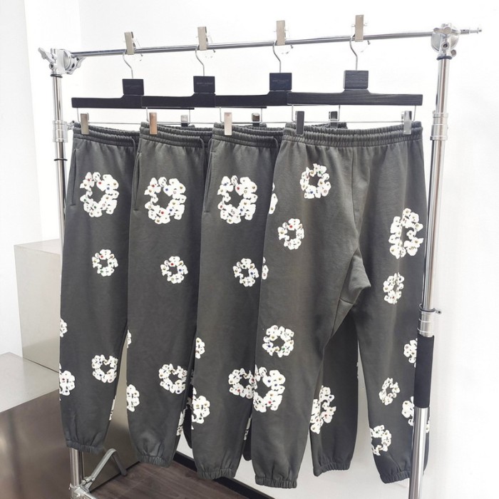 DENIM TEARS Rhinestone Sweatpants FZKZ1000