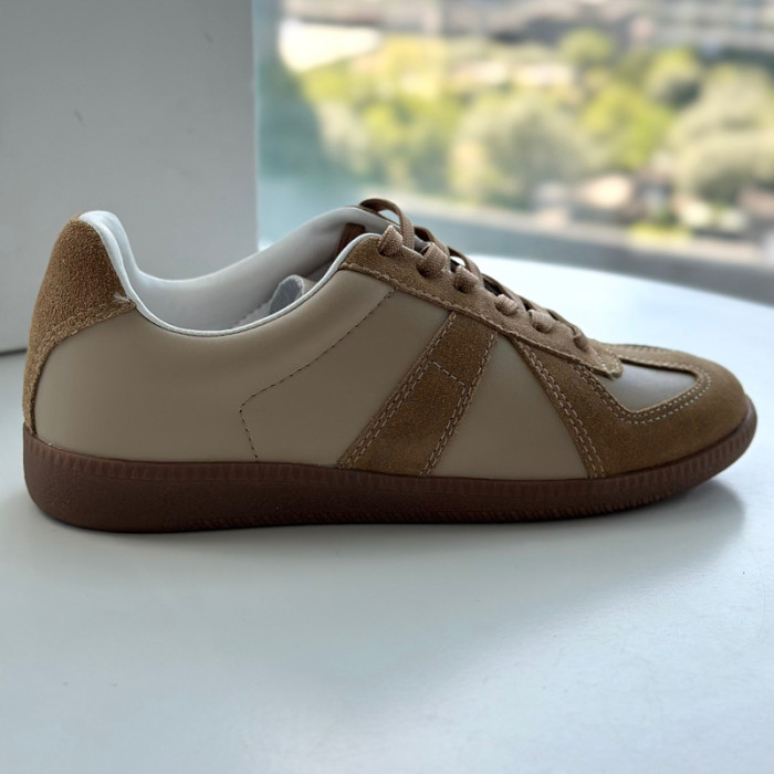 Maison Margiela MM6 Leather training shoes FZXZ141