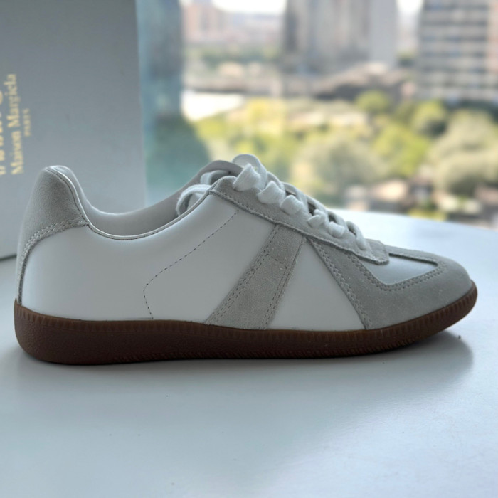 Maison Margiela MM6 Leather training shoes FZXZ141
