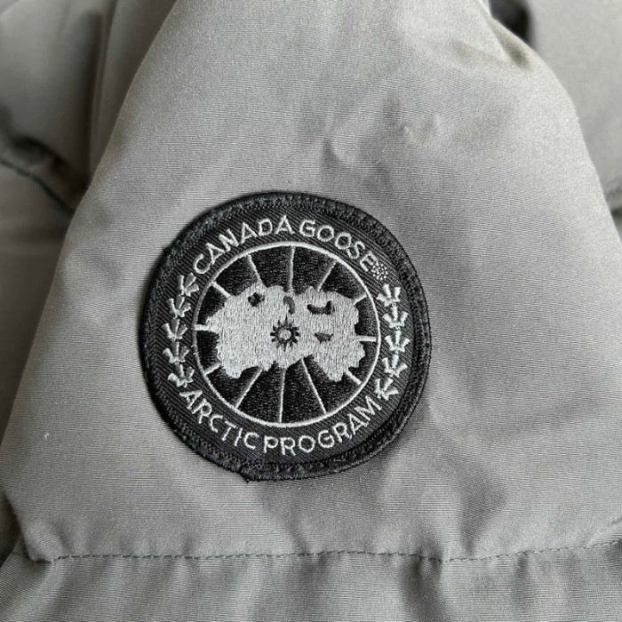 Canada Goose E26 Macmillan Down Jacket FZJK1407