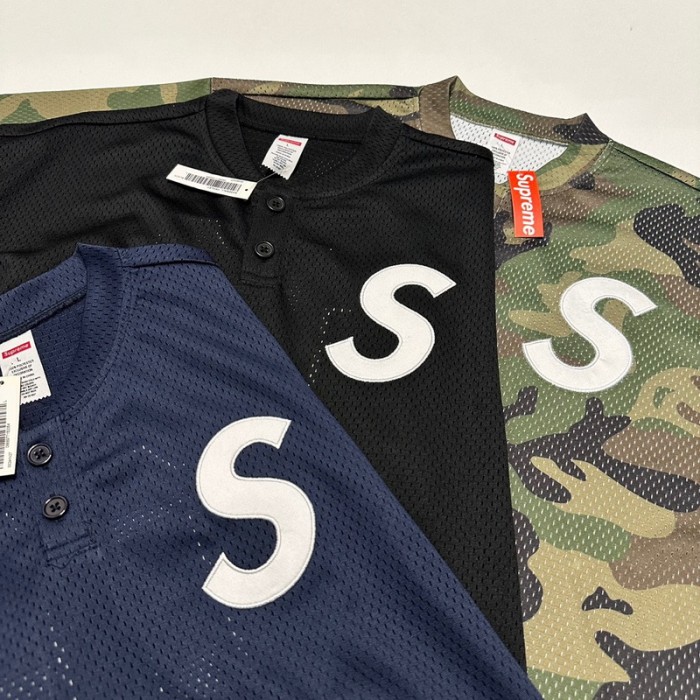 Supreme S Logo Baseball Henley FZTX4251