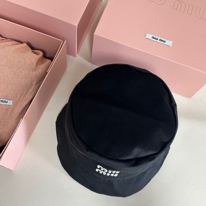 MIUMIU Velour Fisherman's hat cap FZMZ201