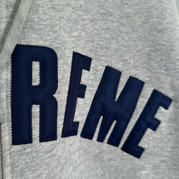 SUPREME 24FW ARC THERMAL LINED ZIP UP HOODED FZWY1610
