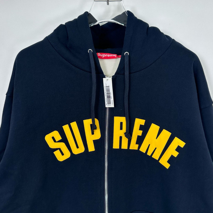 SUPREME 24FW ARC THERMAL LINED ZIP UP HOODED FZWY1610