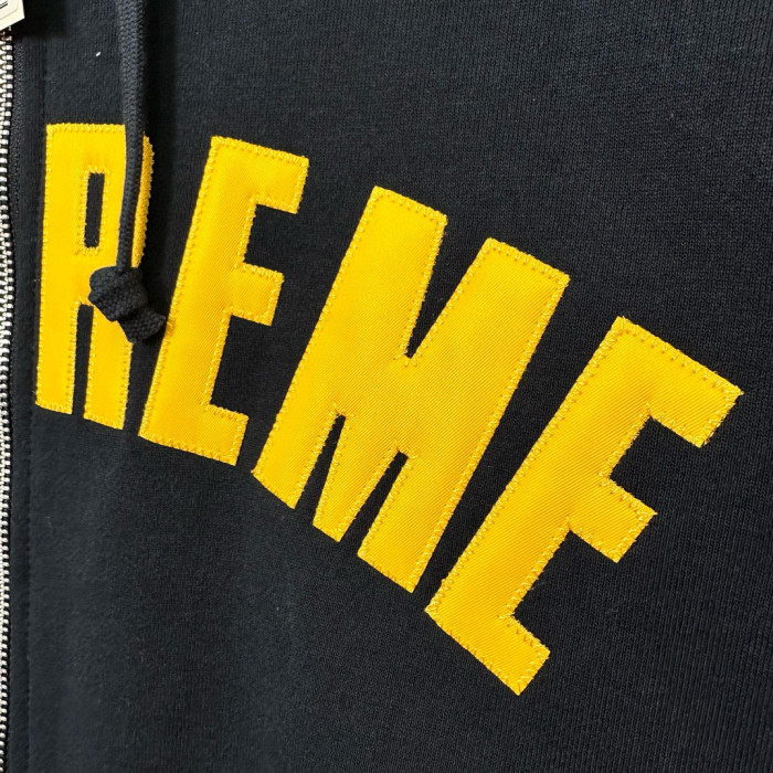 SUPREME 24FW ARC THERMAL LINED ZIP UP HOODED FZWY1610