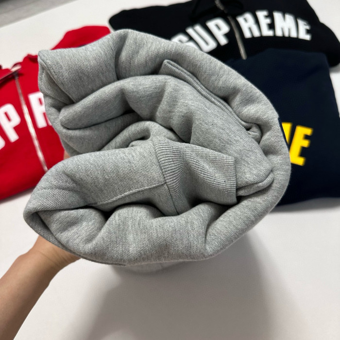 SUPREME 24FW ARC THERMAL LINED ZIP UP HOODED FZWY1610