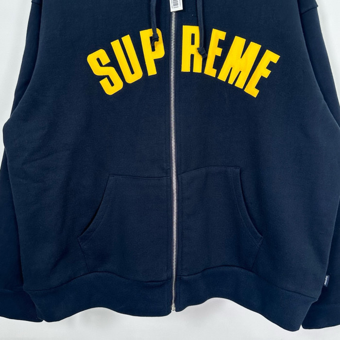 SUPREME 24FW ARC THERMAL LINED ZIP UP HOODED FZWY1610