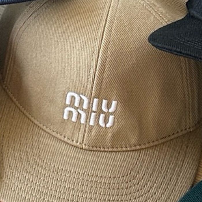 MIUMIU Baseball hat cap FZMZ210