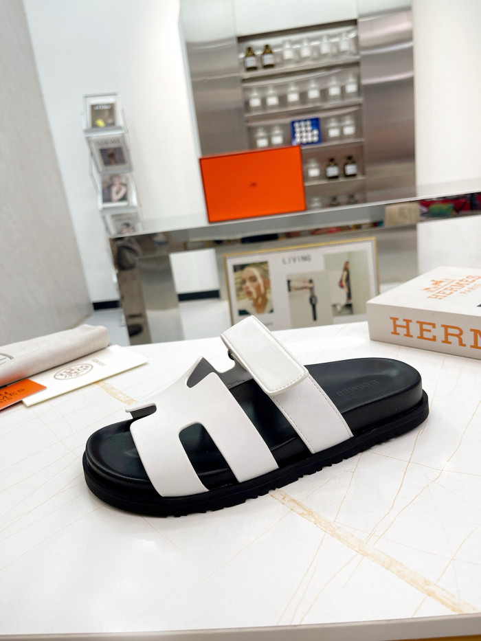 Hermes Chypre Slipper FZXZ171