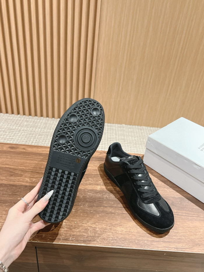 Maison Margiela MM6 Leather training shoes FZXZ189