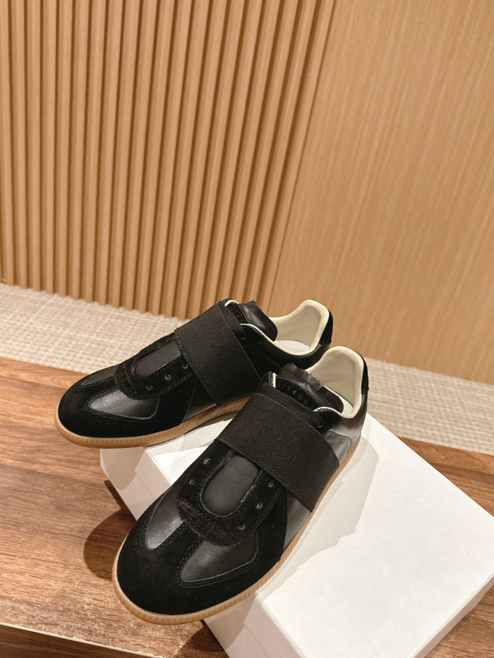 Maison Margiela MM6 Leather training shoes FZXZ188