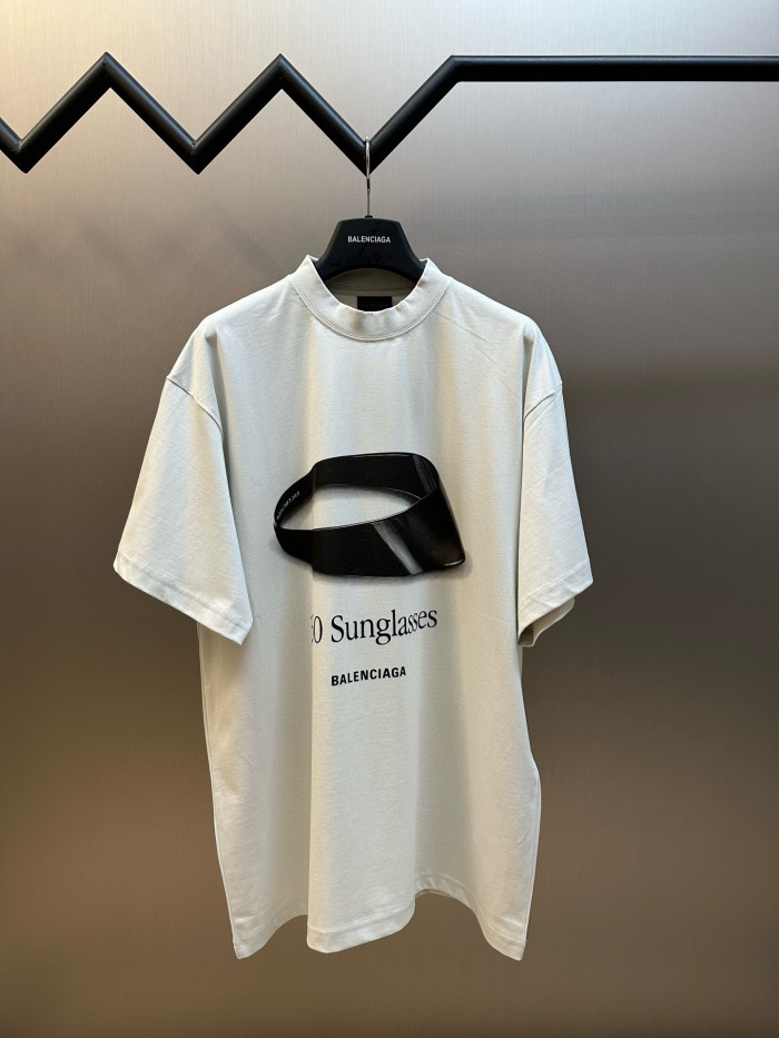 Balenciaga 360 SUNGLASSES Tee FZTX4509