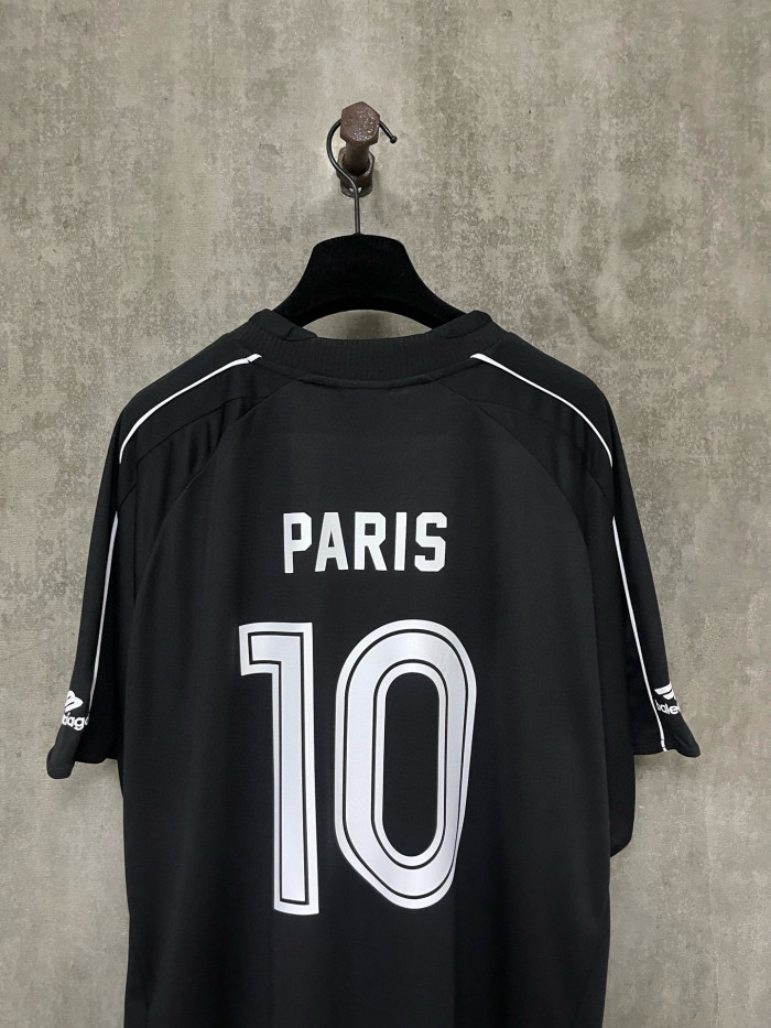 Balenciaga PARIS SOCCER Tee FZTX4625