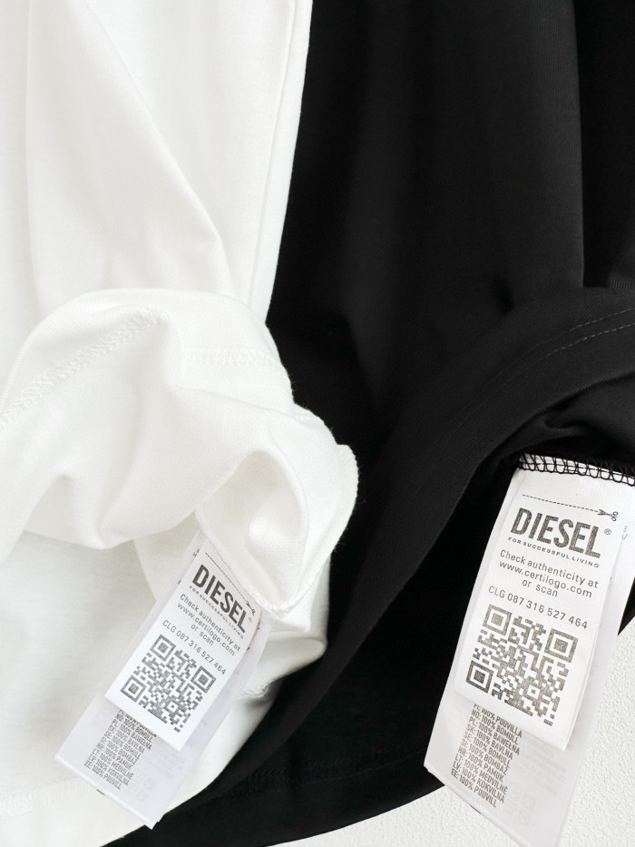 DIESEL SS25 OVAL-D T-shirt FZTX4695