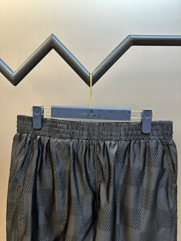LV DAMIER Shorts FZKZ1278