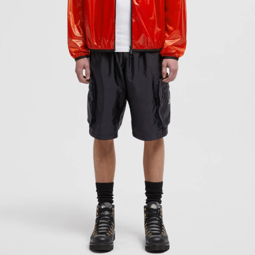Moncler x Mercedes-Benz By NIGO Shorts FZKZ1328