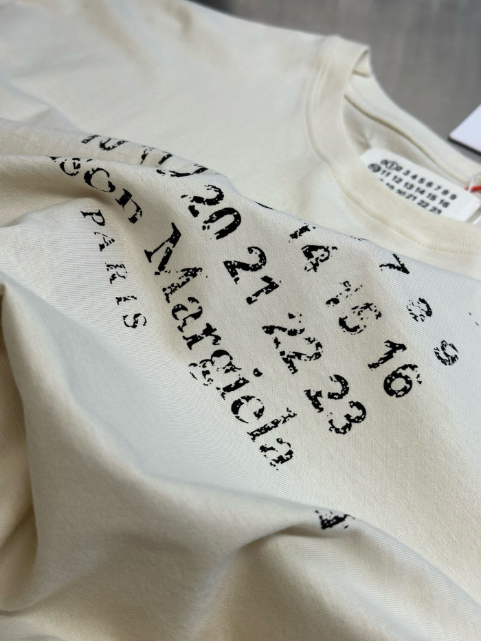 Maison Margiela MM6 Tee FZTX4869