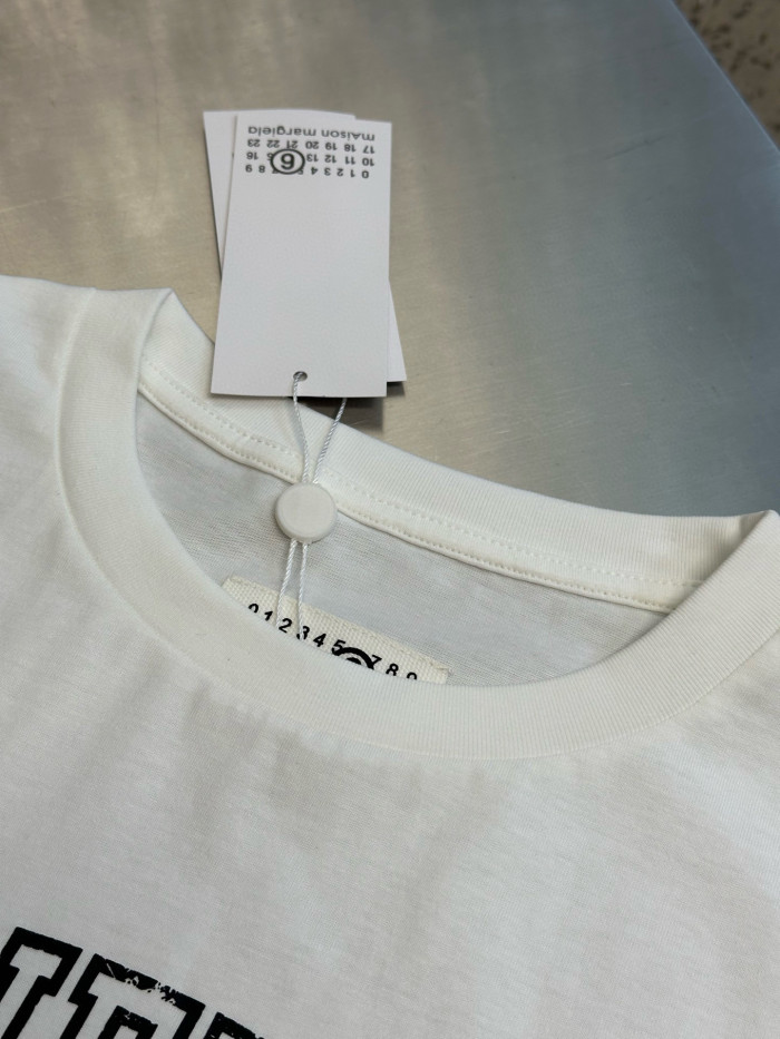 Maison Margiela MM6 Tee FZTX4904
