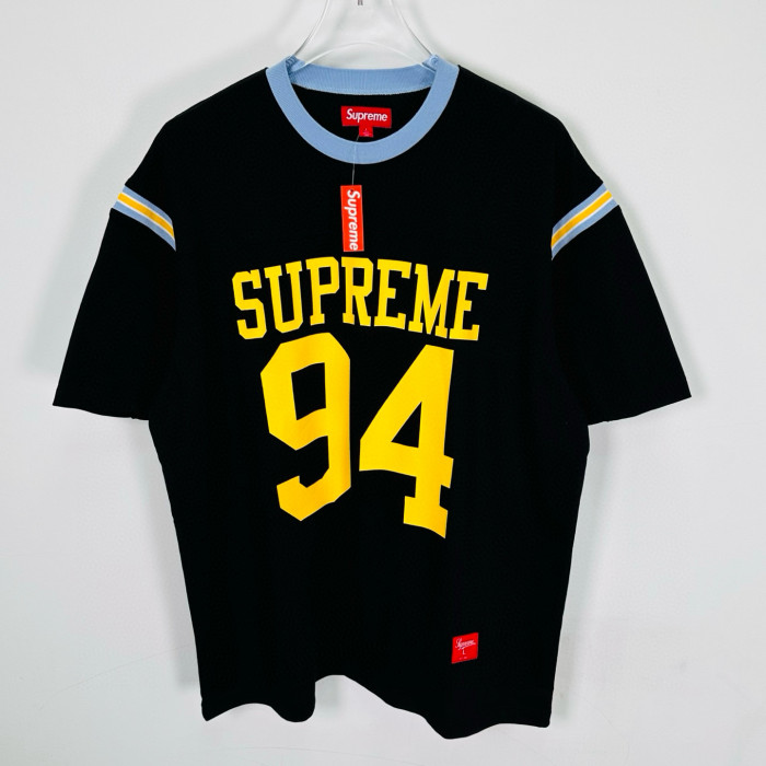 SUPREME SS25 SPLIT S/S FOOTBALL TOP FZTX4931
