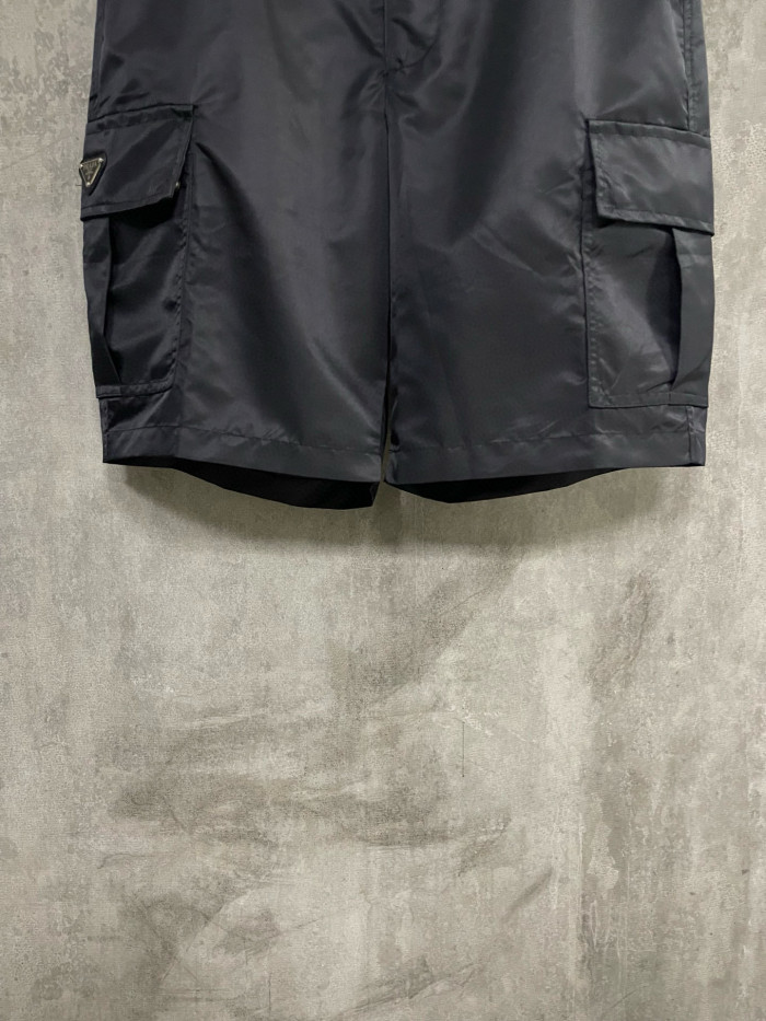 Prada Shorts FZKZ1453