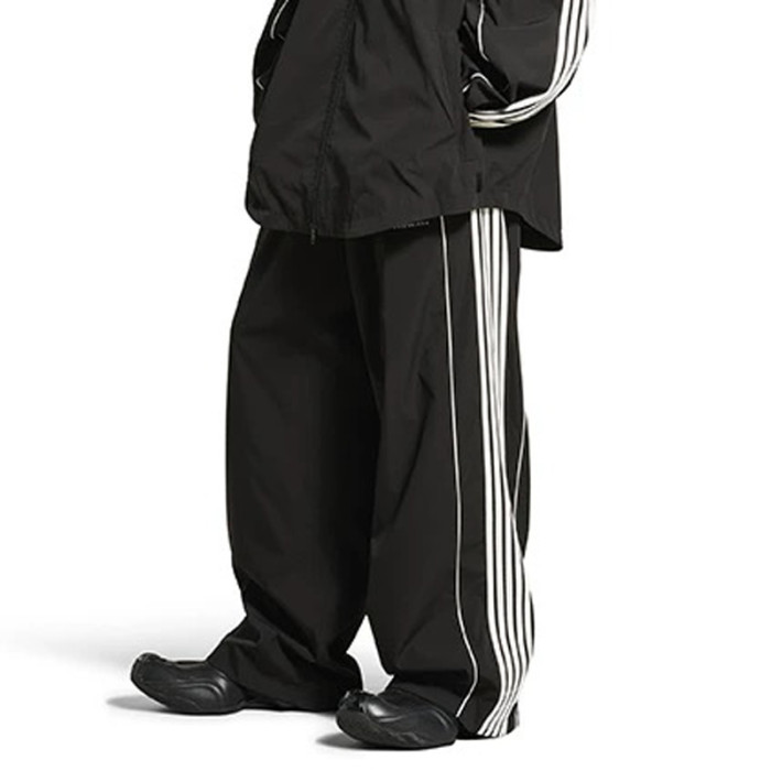 Balenciaga Loop Sports Icon Baggy Sweatpants FZKZ1372