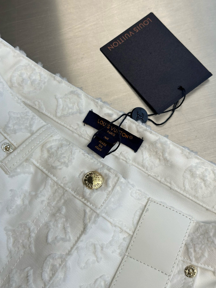 LV Monogram Denim Shorts FZKZ1487