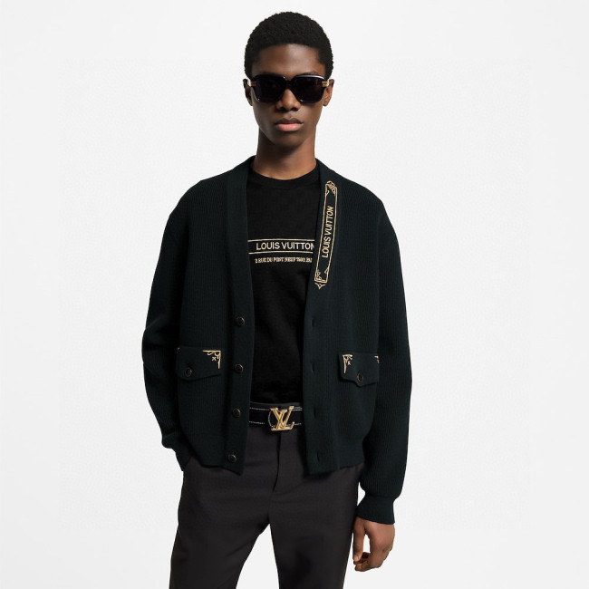LV Monogram Cardigan FZMY537
