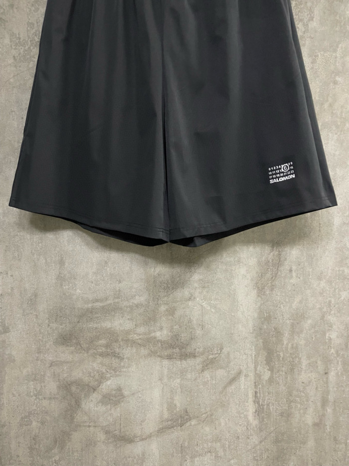 MM6 X Salomon Shorts FZKZ1490