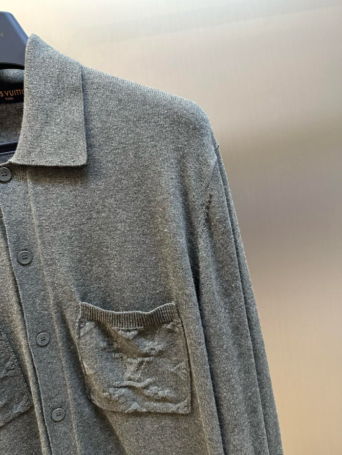 LV Monogram Cardigan FZMY542
