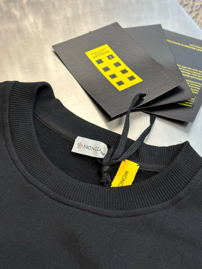 Moncler x FRGMT Cotton Sweatshirt FZWY1762