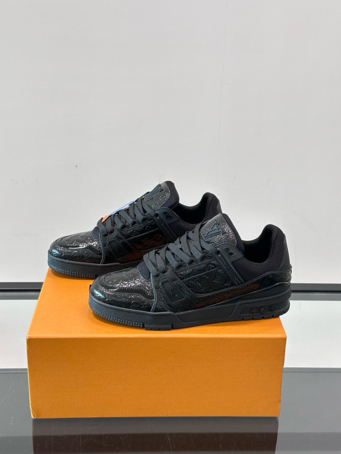 LV Monogram TRAINER Shoes FZXZ233