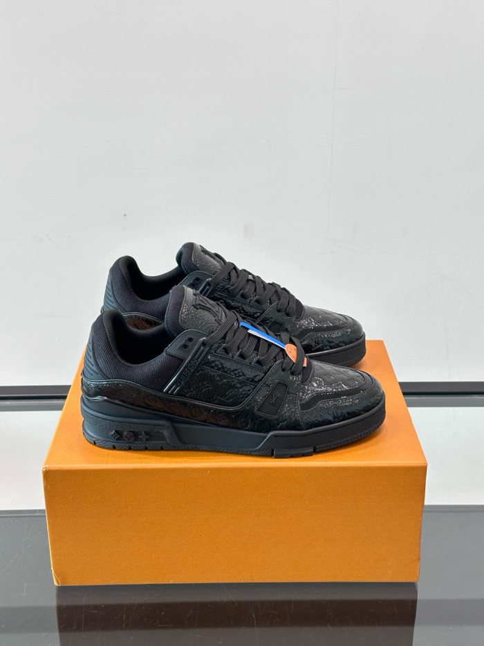 LV Monogram TRAINER Shoes FZXZ233