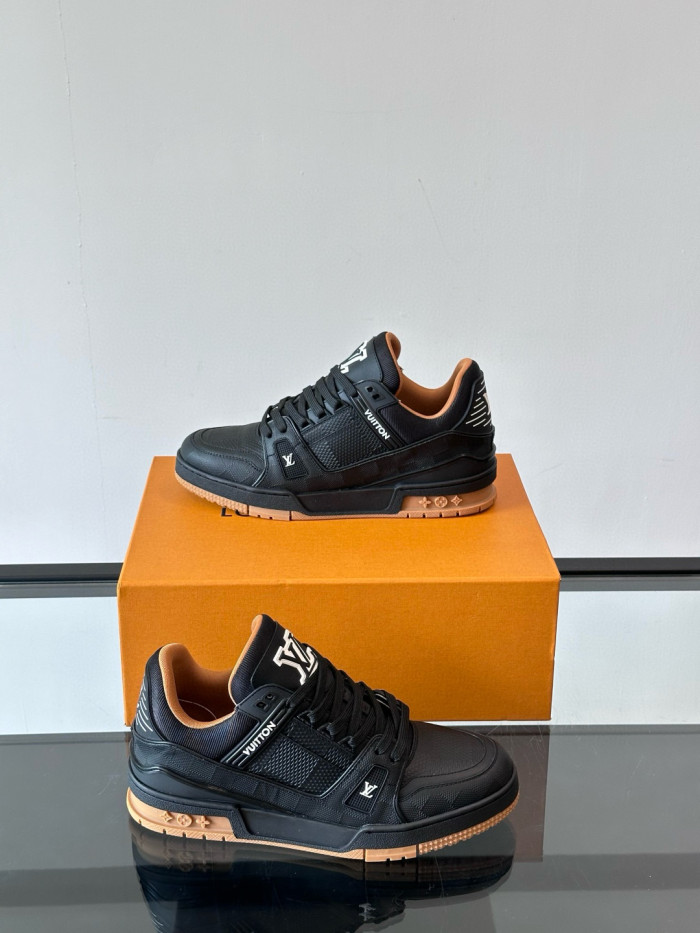 LV Damier TRAINER Shoes FZXZ232