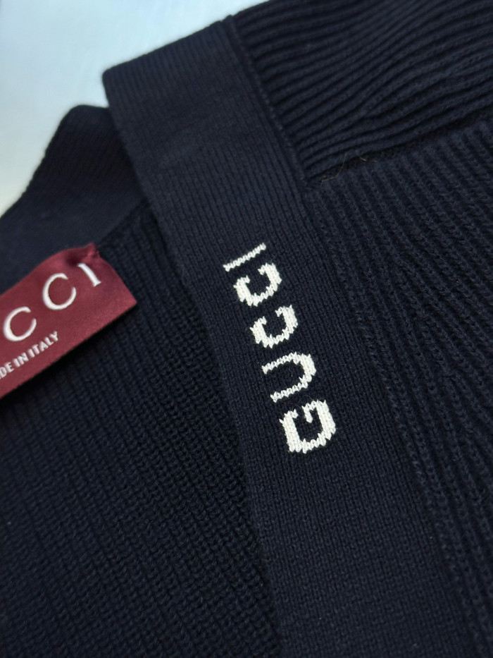 Gucci Cardigan FZMY554