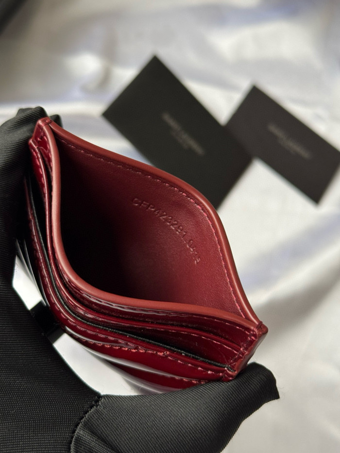 YSL SLP SAINT LAURENT CASSANDRE MATELASSÉ Lacquer leather card bag Wallet Purse FZBB151