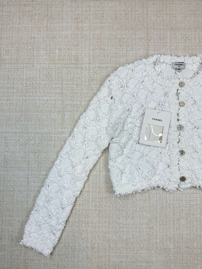 Chanel Cardigan FZMY568