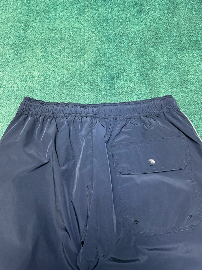 Moncler Shorts FZKZ1564