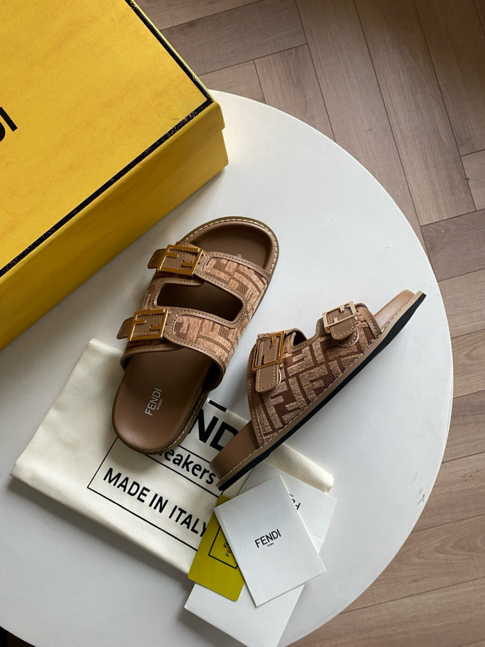 FENDI Feel Sandals FZXZ244