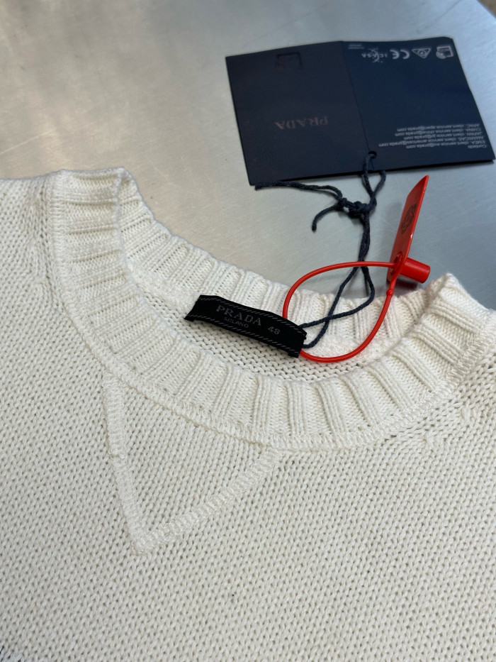 Prada Sweater FZMY575