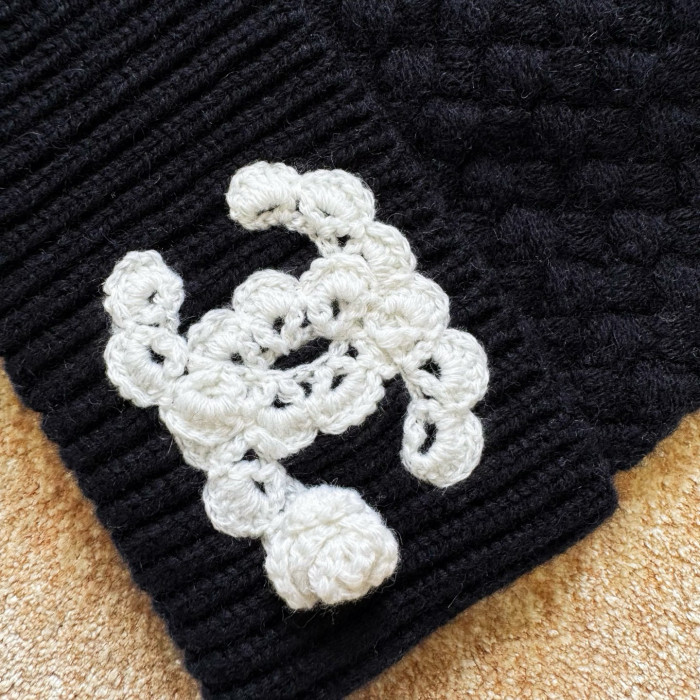 Chanel 25A coconeige Cashmere Knit Hat FZMZ272