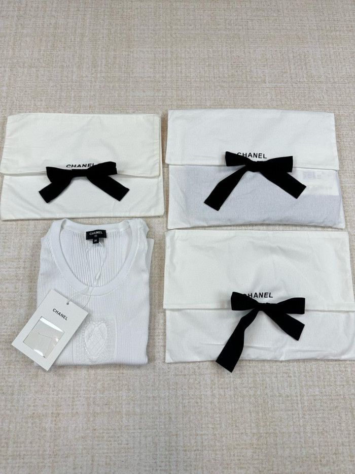 Chanel Knitted Vest Tee FZTX5244